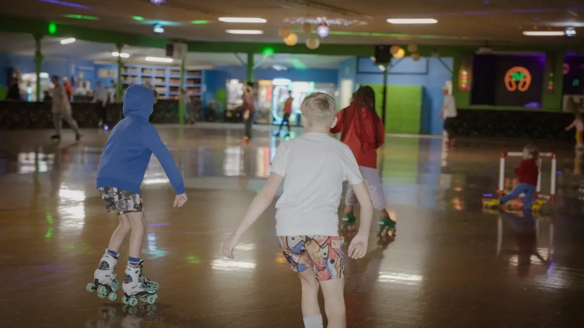 Bell's Skating Rink | Family Roller Skating in New Haven, IN